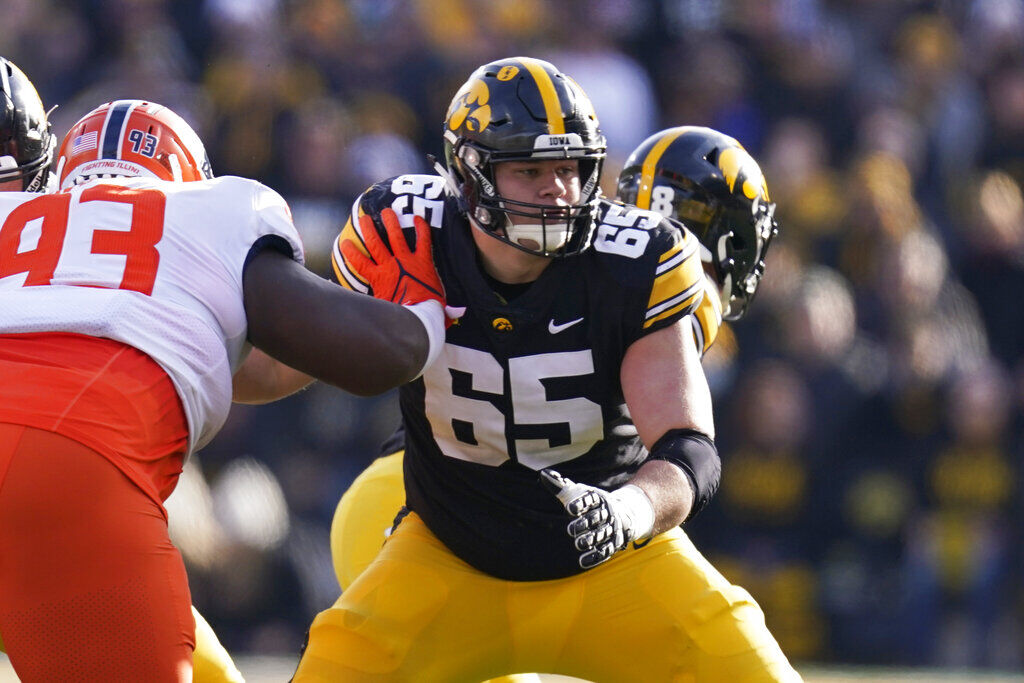 9. Tyler Linderbaum, C, Iowa, Jr.